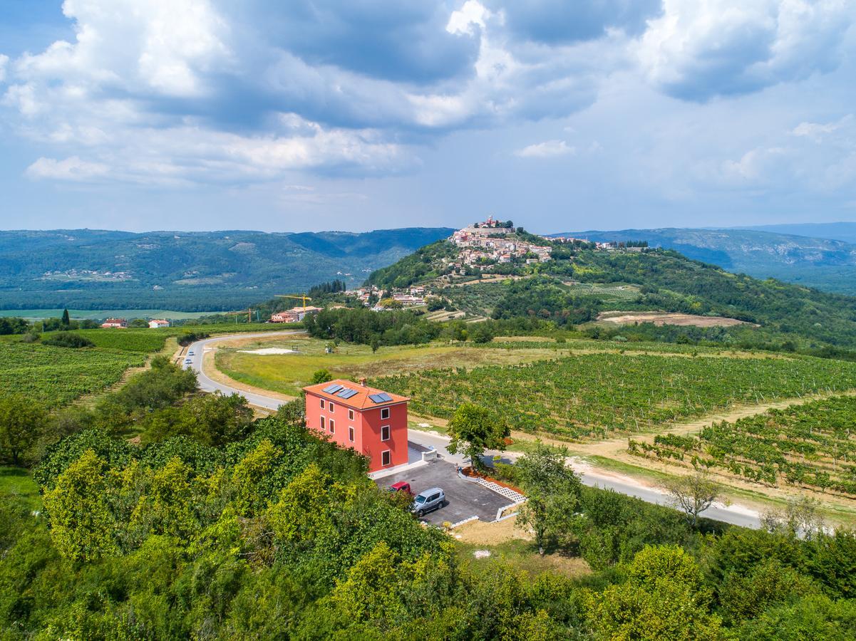 Hotel Casa Rossa Motovun Extérieur photo